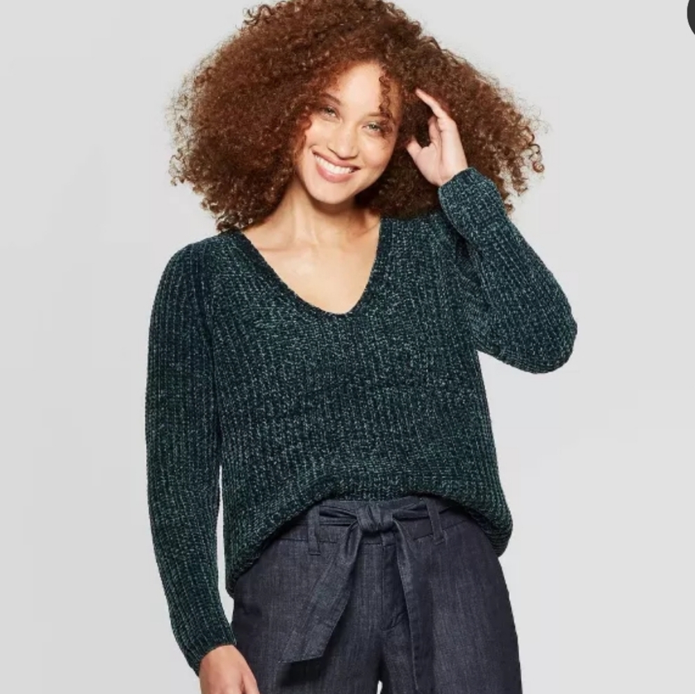 GUC BEAUTIFUL LAVENDER COLOR SWEATER👚🌷